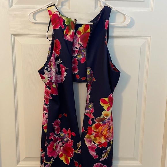 AX Paris Midi Dress - Picture 3 of 8